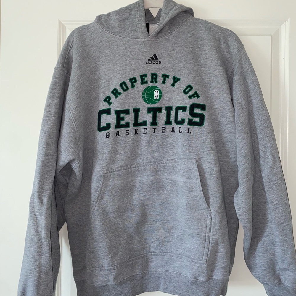RETRO Boston Celtics Hoodie🍀
